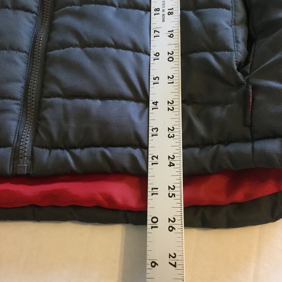 Pacific Trail Small Light weight vest gray/red - Picture 6 of 9